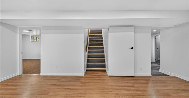 Basement-216 Sioux Road, Hamilton, ON, L9G 1P8 - 4