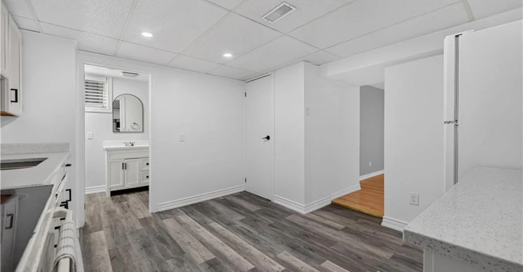 Basement-216 Sioux Road, Hamilton, ON, L9G 1P8 - 16