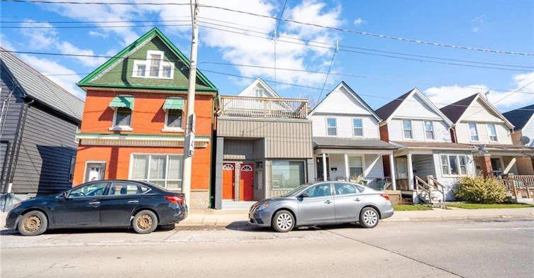 Upper-188 Sherman Avenue N, Hamilton, ON, L8L 6M9