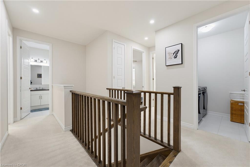 6 Milt Schmidt Street, Kitchener, ON, N2R 0T2 - 16