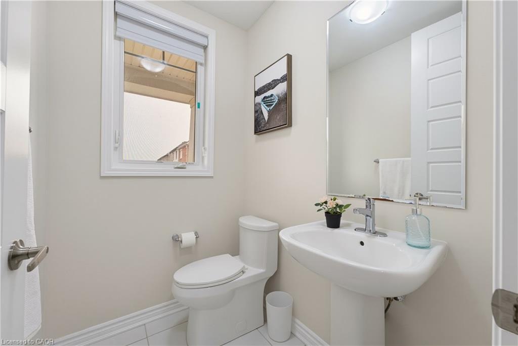 6 Milt Schmidt Street, Kitchener, ON, N2R 0T2 - 6