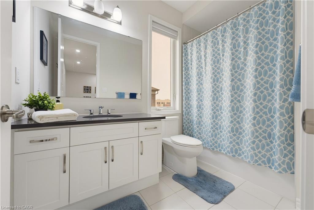 6 Milt Schmidt Street, Kitchener, ON, N2R 0T2 - 20