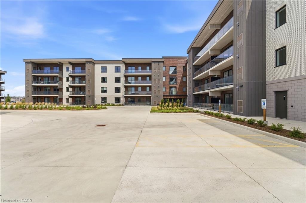 111-7549A Kalar Road, Niagara Falls, ON, L2H 3W6