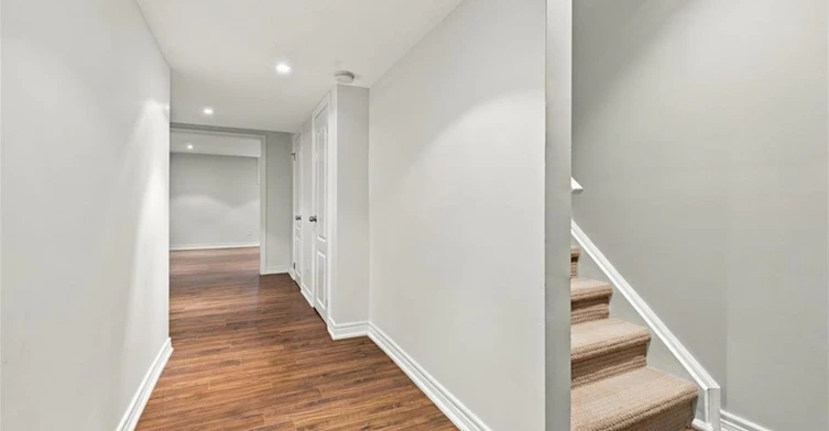 2328 Whistling Springs Crescent, Oakville, ON, L6M 0C3 - 19