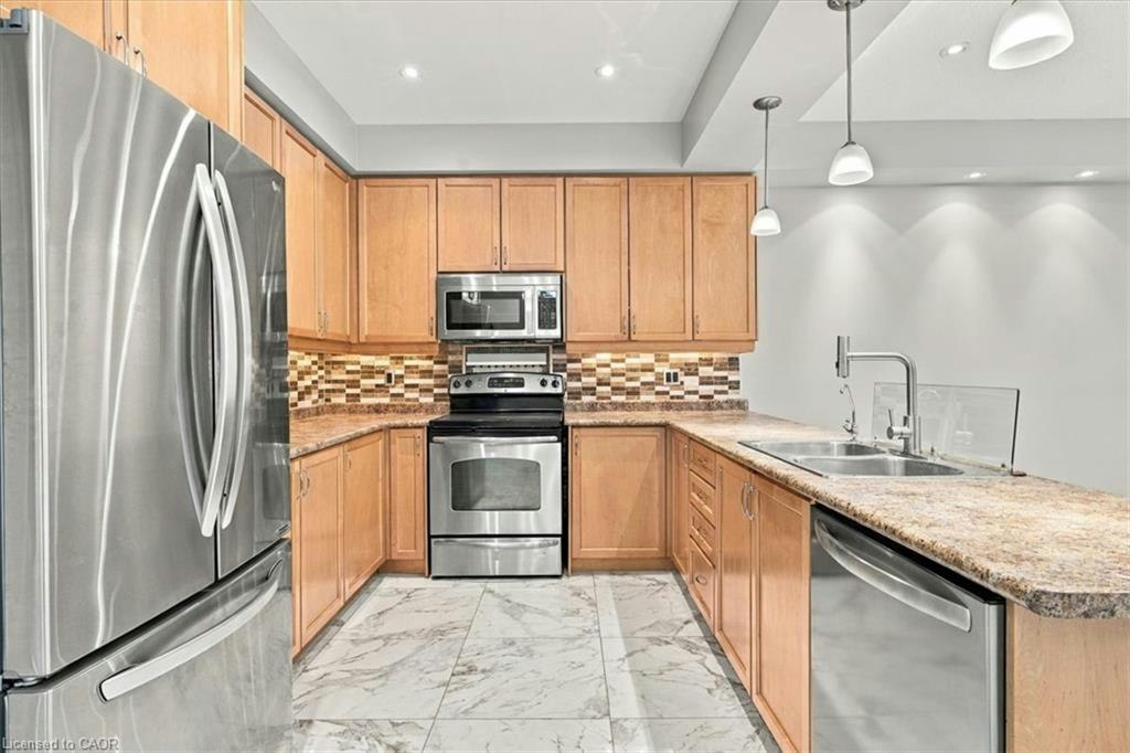 2328 Whistling Springs Crescent, Oakville, ON, L6M 0C3 - 8