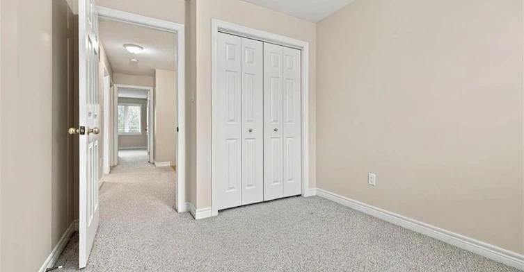 2328 Whistling Springs Crescent, Oakville, ON, L6M 0C3 - 17