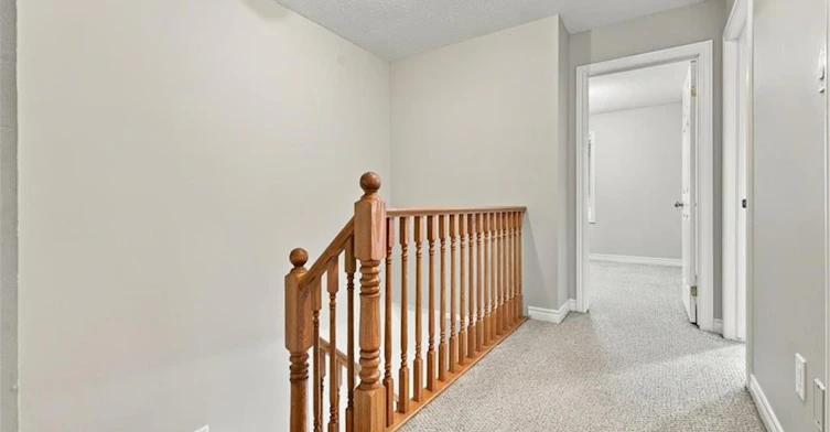2328 Whistling Springs Crescent, Oakville, ON, L6M 0C3 - 9