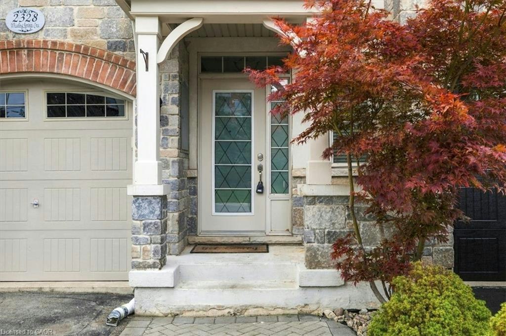 2328 Whistling Springs Crescent, Oakville, ON, L6M 0C3 - 2