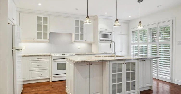 172 River Oaks Boulevard E, Oakville, ON, L6H 5N7 - 9