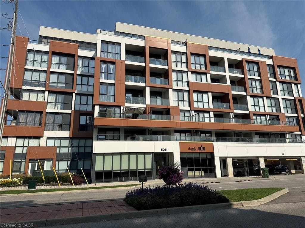 704-5001 Corporate Drive, Burlington, ON, L7L 0H5