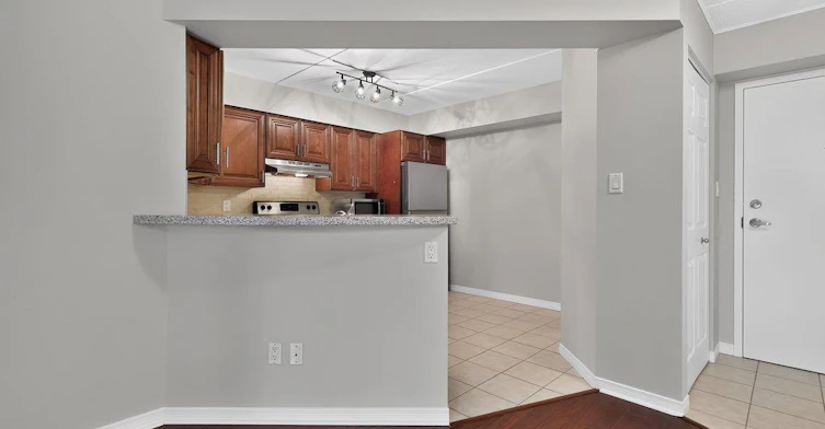 212-3499 Upper Middle Road, Burlington, ON, L7M 4M7 - 14