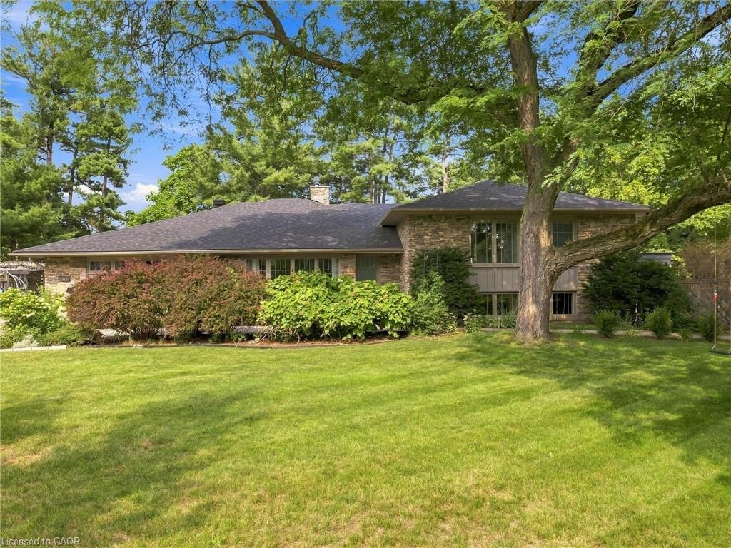 2076 Glenforest Crescent, Oakville, ON, L6J 2G1