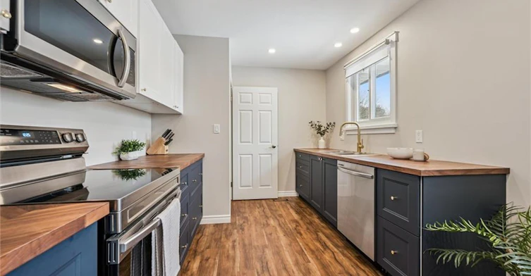 204 Irvine Street, Centre Wellington, ON, N0B 1S0 - 11