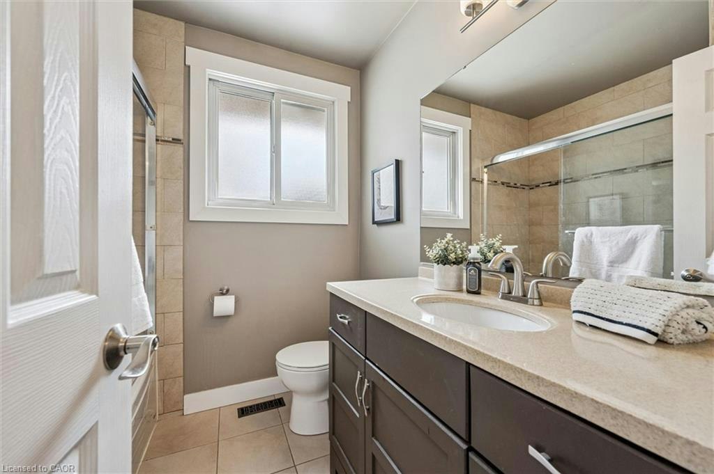 204 Irvine Street, Centre Wellington, ON, N0B 1S0 - 20