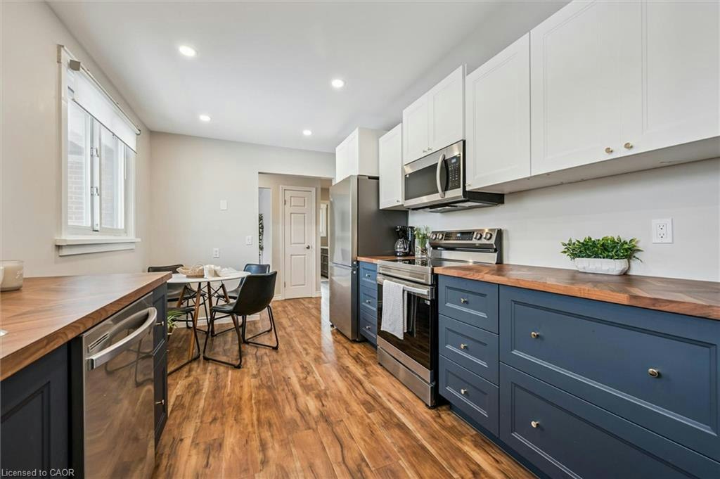 204 Irvine Street, Centre Wellington, ON, N0B 1S0 - 12