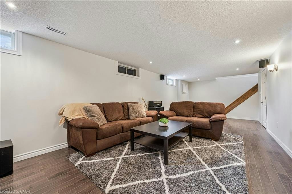 204 Irvine Street, Centre Wellington, ON, N0B 1S0 - 26