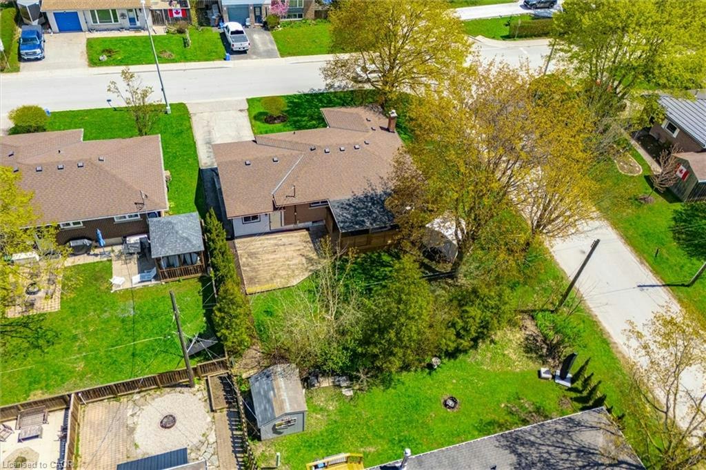 204 Irvine Street, Centre Wellington, ON, N0B 1S0 - 6