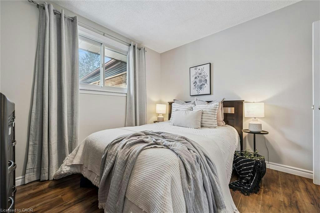 204 Irvine Street, Centre Wellington, ON, N0B 1S0 - 18