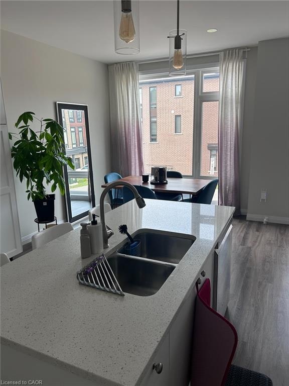 20-270 Melvin Avenue, Hamilton, ON, L8H 0B4 - 2