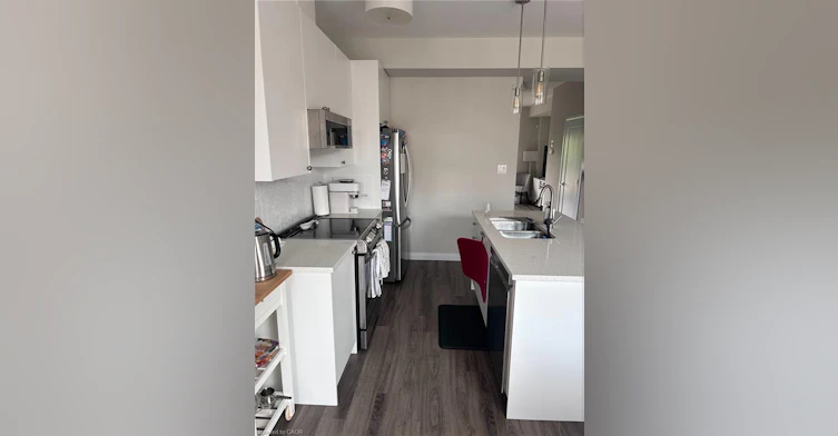20-270 Melvin Avenue, Hamilton, ON, L8H 0B4 - 4