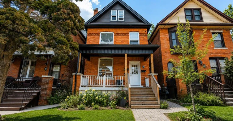 2 (Second Floor)-49 Gladstone Avenue, Hamilton, ON, L8M 2H7