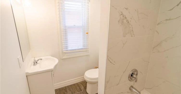 2 (Second Floor)-49 Gladstone Avenue, Hamilton, ON, L8M 2H7 - 15