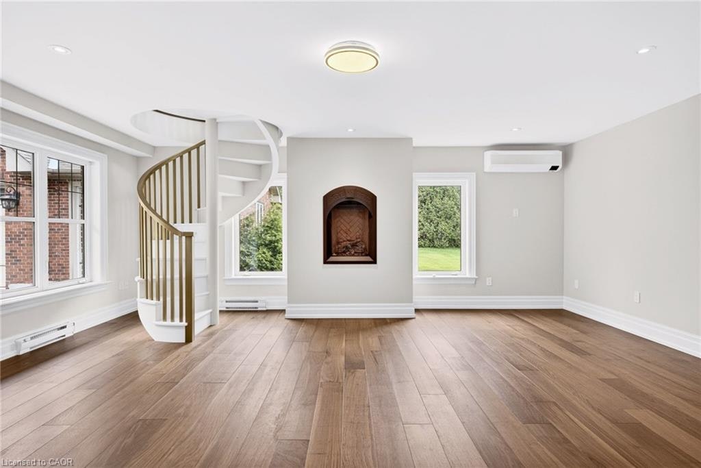 1670 Medad Springs Court, Burlington, ON, L8P 0B7 - 13