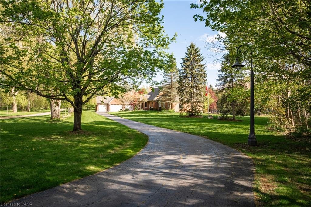 1670 Medad Springs Court, Burlington, ON, L8P 0B7 - 33