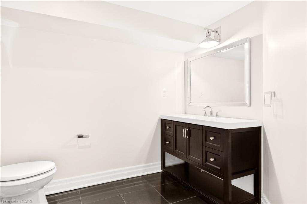 1670 Medad Springs Court, Burlington, ON, L8P 0B7 - 26