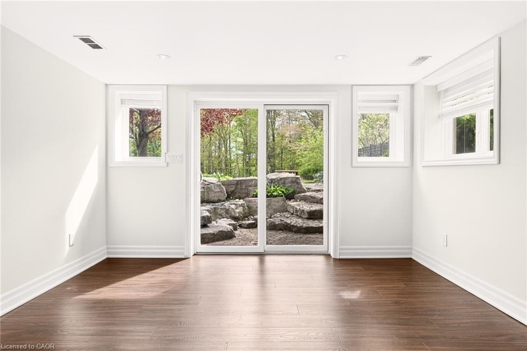 1670 Medad Springs Court, Burlington, ON, L8P 0B7 - 25