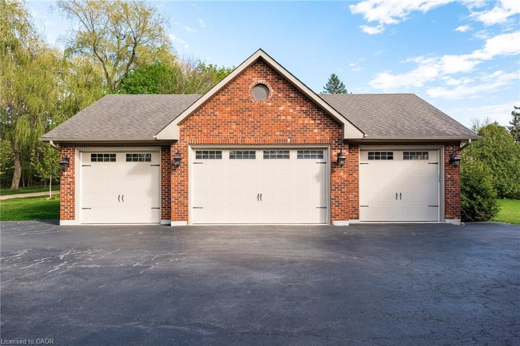 1670 Medad Springs Court, Burlington, ON, L8P 0B7 - 5