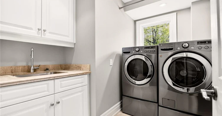 1670 Medad Springs Court, Burlington, ON, L8P 0B7 - 18