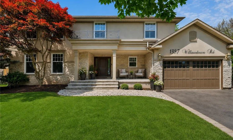 1387 Willowdown Road