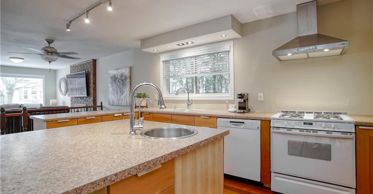 A-241 Guelph Avenue, Cambridge, ON, N3C 1A9 - 2