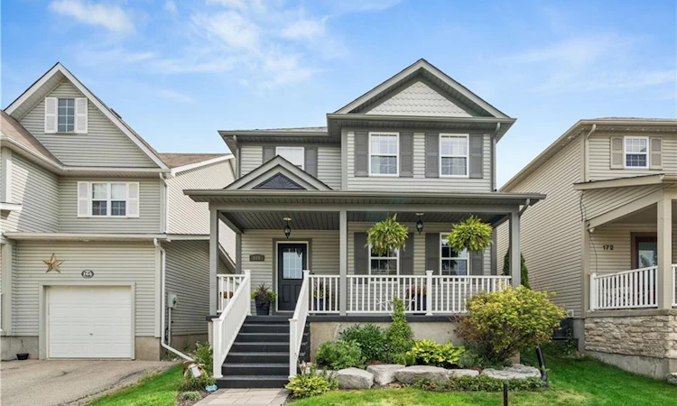 168 Hampson Crescent