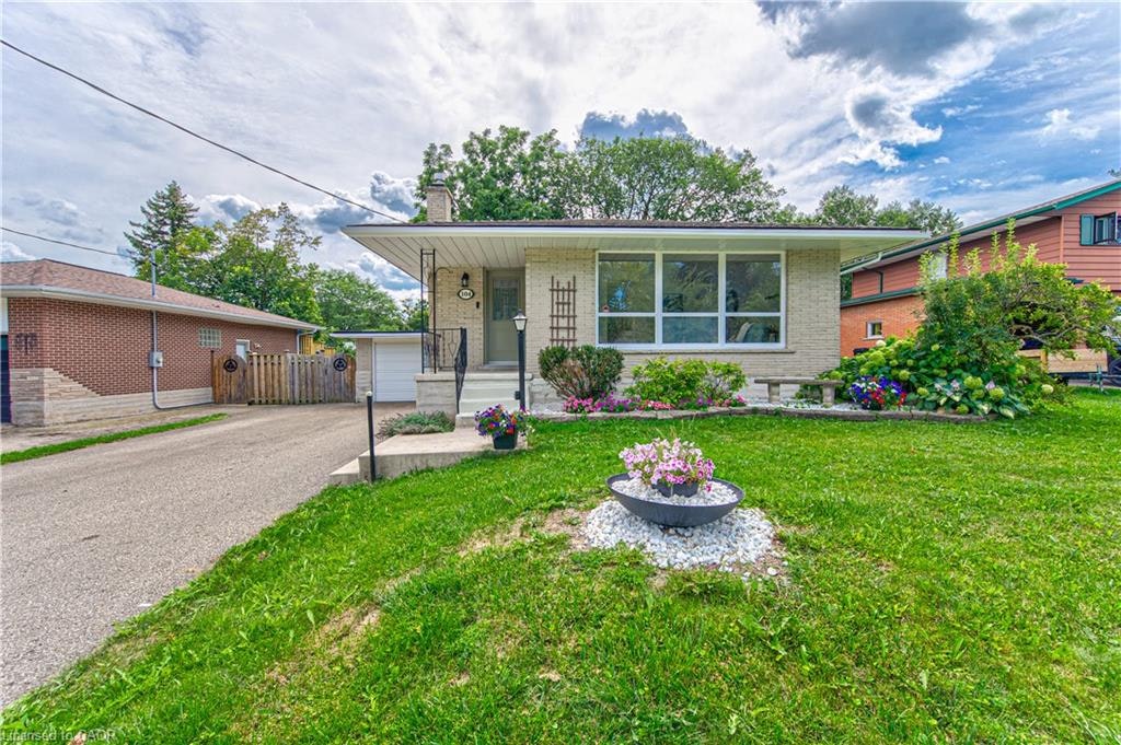104 Springbank Crescent, Kitchener, ON, N2M 4P7