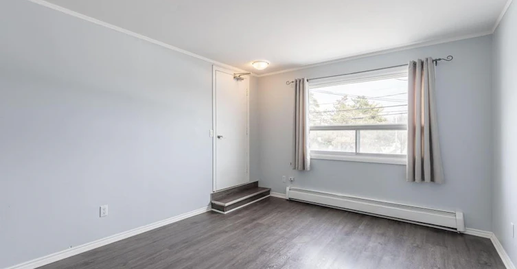 3E-3-5 Olive Street, Grimsby, ON, L3M 2B4 - 5