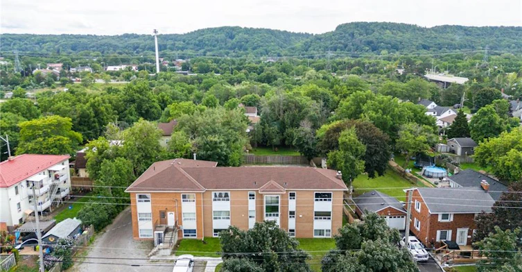 3E-3-5 Olive Street, Grimsby, ON, L3M 2B4 - 16