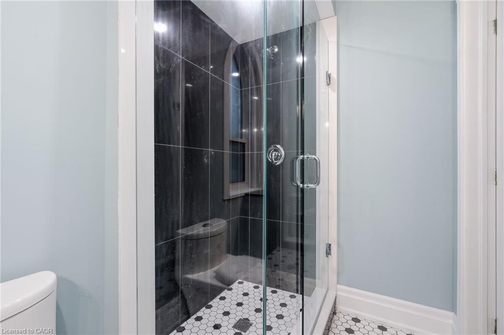 MAIN-359 Herkimer Street, Hamilton, ON, L8P 2J2 - 20