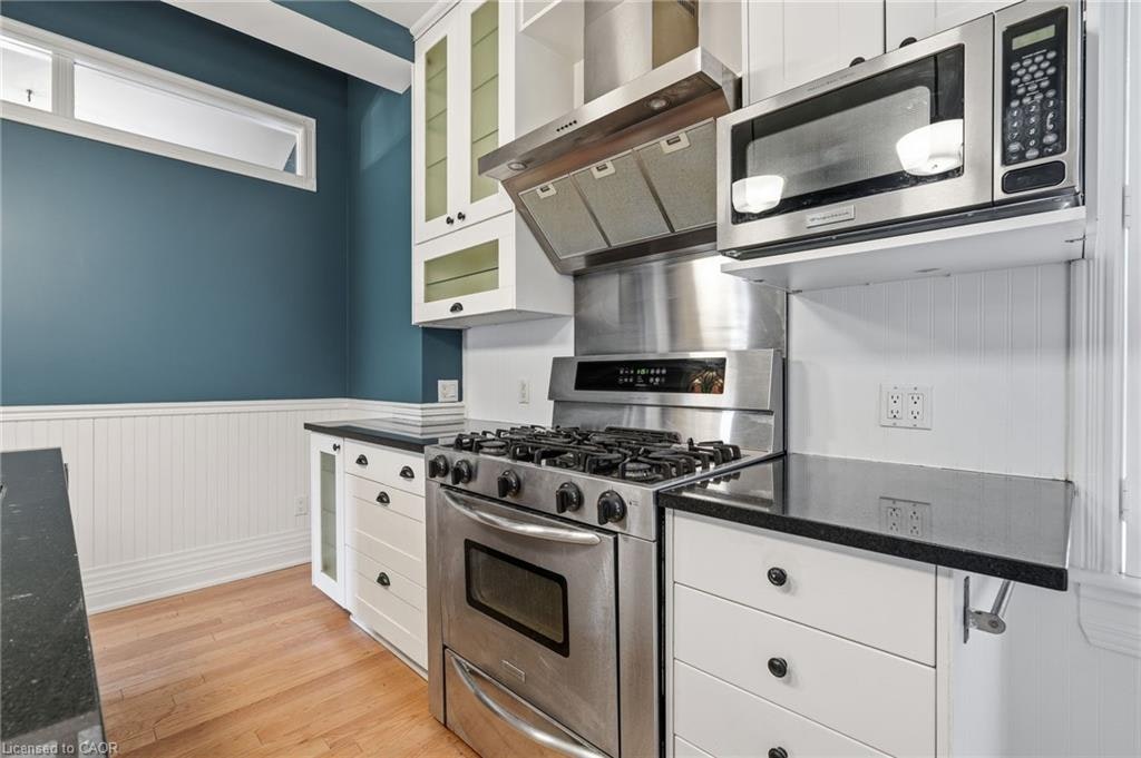 MAIN-359 Herkimer Street, Hamilton, ON, L8P 2J2 - 12
