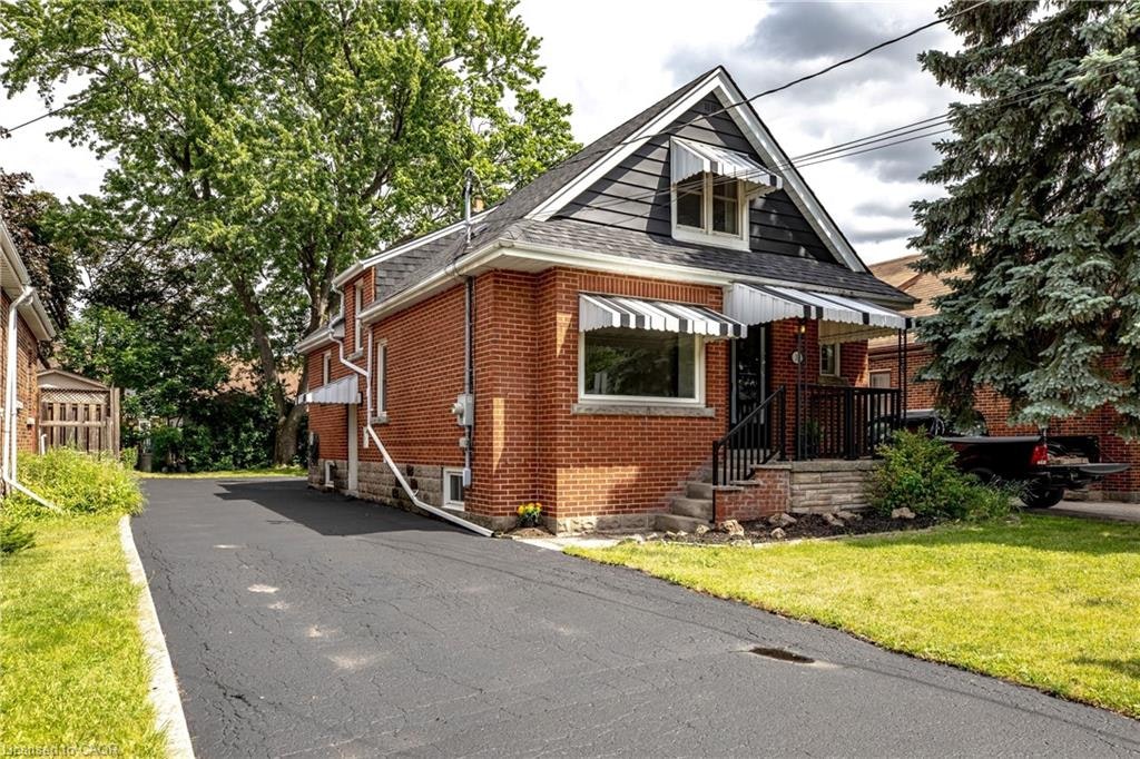 33 East 34th Street, Hamilton, ON, L8V 3W2
