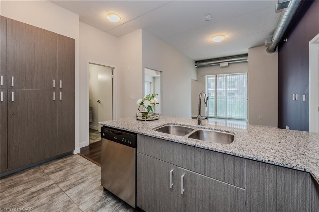 H201-62 Balsam Street, Waterloo, ON, N2L 3H2 - 5