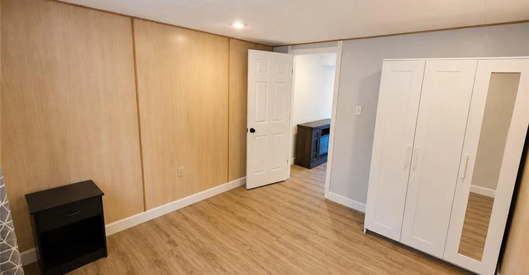 Basement-2351 Woking Crescent, Mississauga, ON, L5K 1Z5 - 7