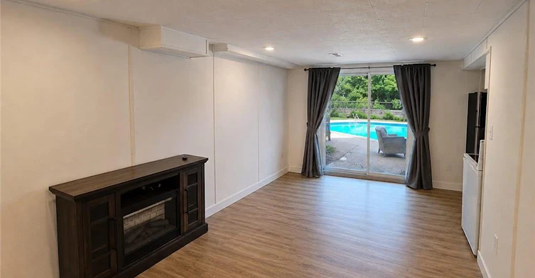 Basement-2351 Woking Crescent, Mississauga, ON, L5K 1Z5 - 3