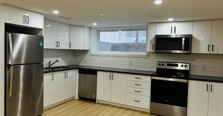 Bsmt-49 Edinburgh Road, Kitchener, ON, N2B 1M4