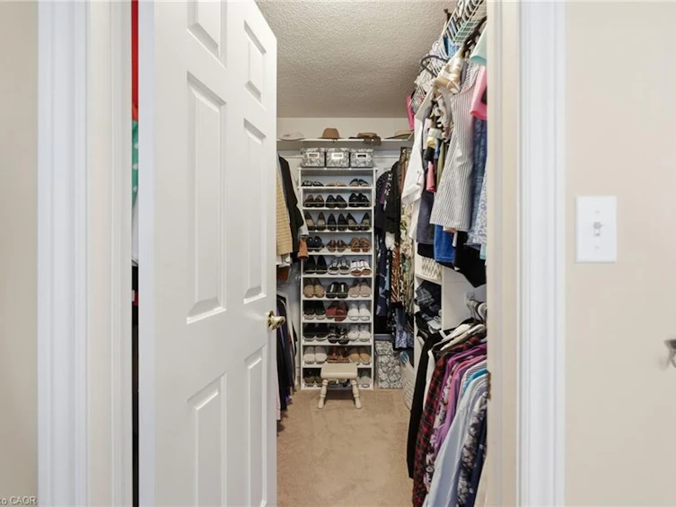 1 Meander Close, Hamilton, ON, L0R 1H1 - 31