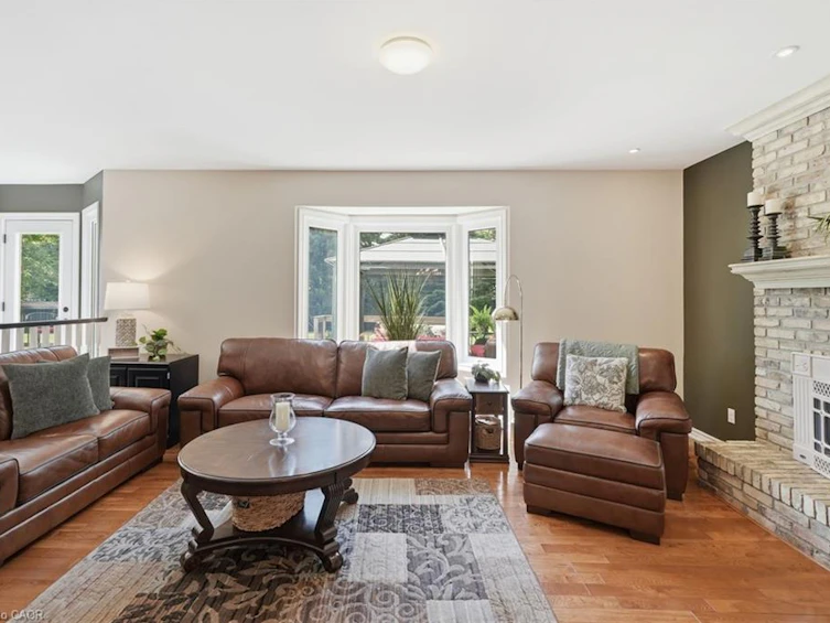 1 Meander Close, Hamilton, ON, L0R 1H1 - 16