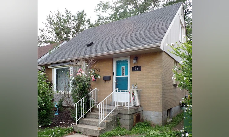 15 Blair Avenue