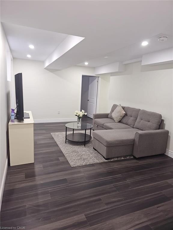 Bsmt-281 Woodbine Avenue, Kitchener, ON, N2R 0L2
