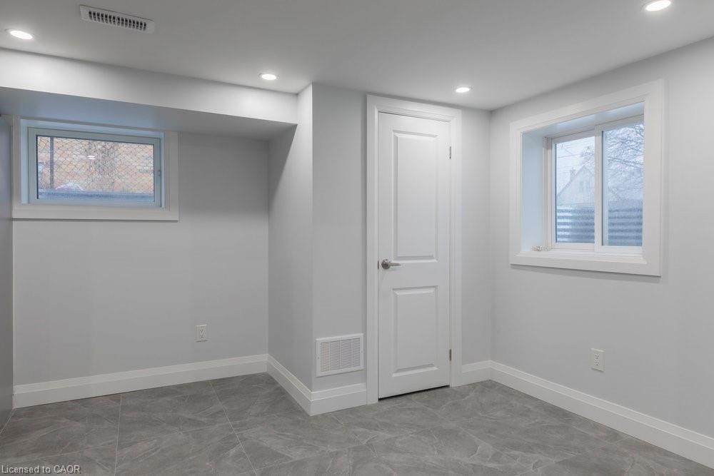 2-658 Upper Sherman Avenue, Hamilton, ON, L8V 3M5 - 8